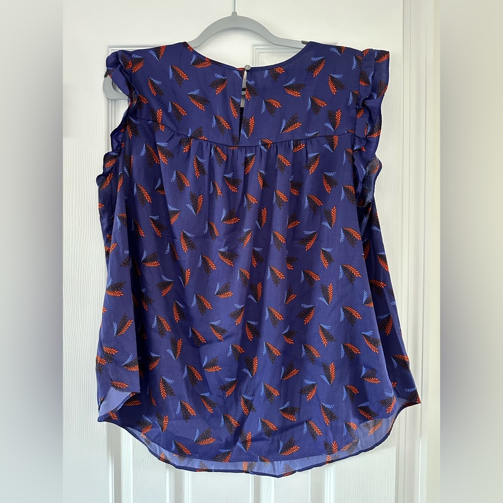 XL LOFT sleeveless blouse